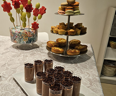 Dessert buffet in Saint-Martin